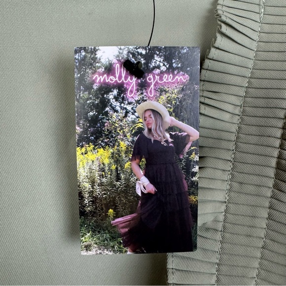 Molly Green Dani Pleat Sleeve Romper Size Medium Green - Picture 13 of 13